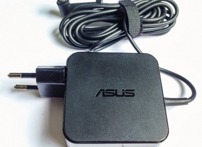 SẠC ASUS 3.42 VUÔNG ĐẦU LỚN